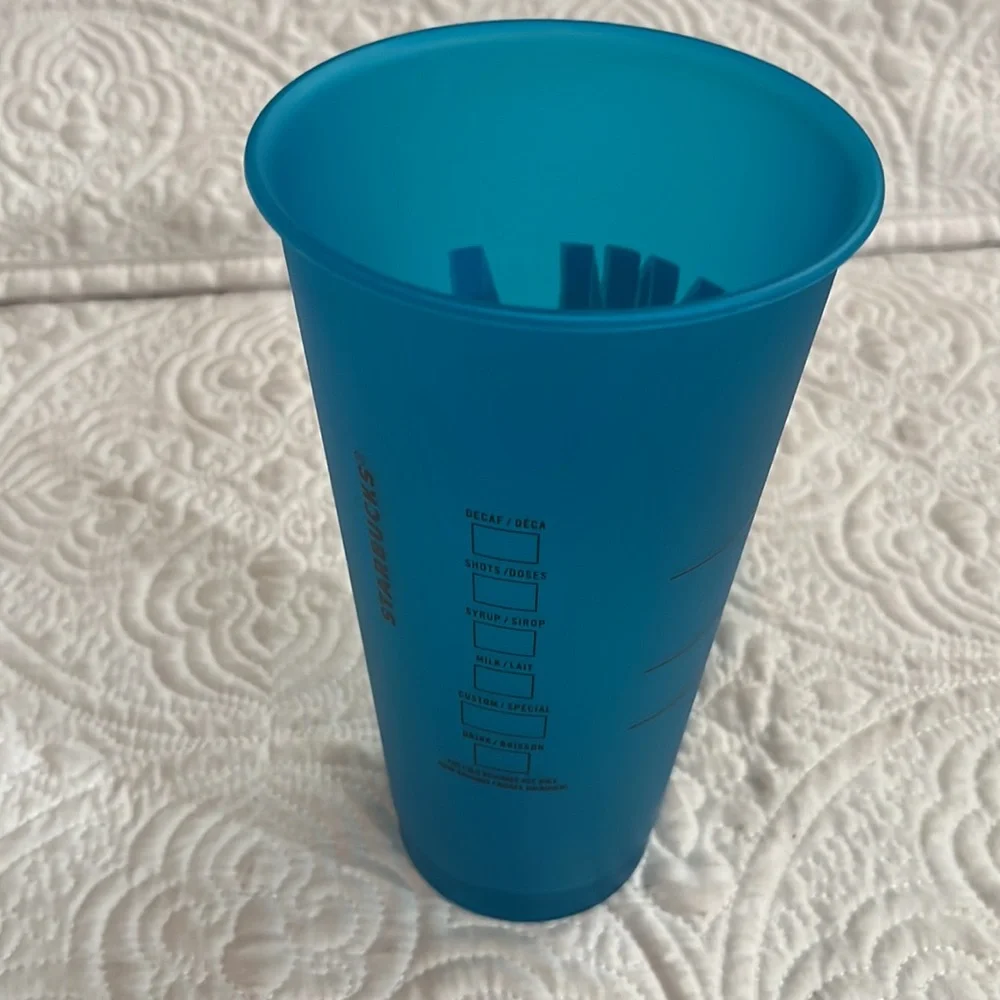 Set of 5 Starbucks tumblers, new‎